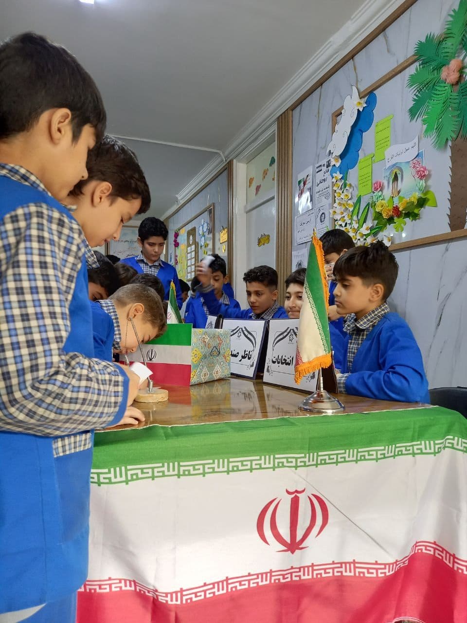  دبستان غیردولتی پسرانه میزان
